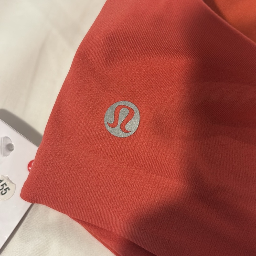 Lululemon | Lightweight ultra lulu Cutout Sports Bra light support, B/C cup - Picture 5 of 7